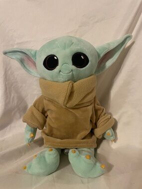 Official Disney parks Grogu baby Yoda Star Wars Mandalorian